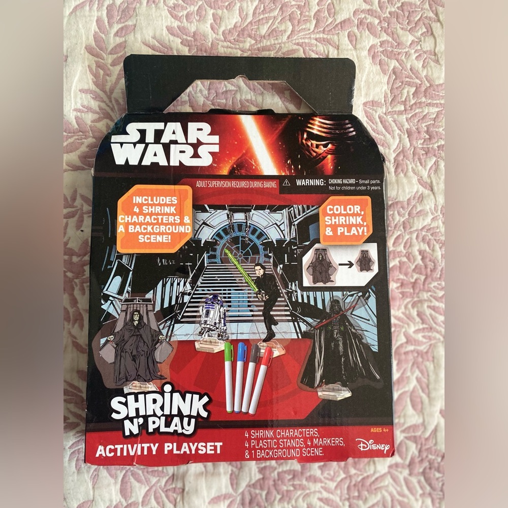 Star Wars shrink and play